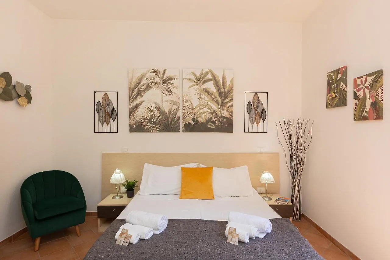 Turati By Rental In Rome Apartment