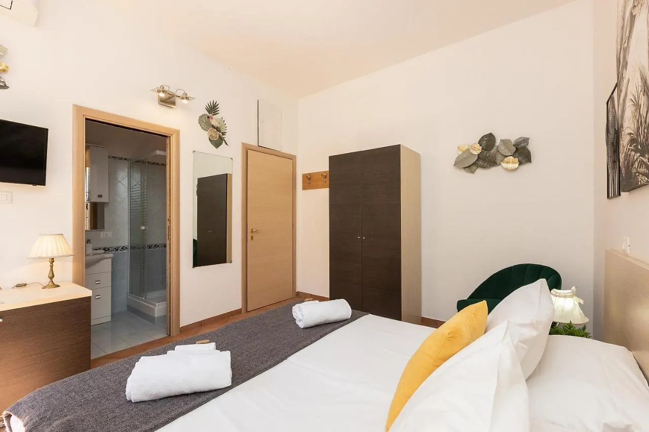 Turati By Rental In Рим Апартаменты